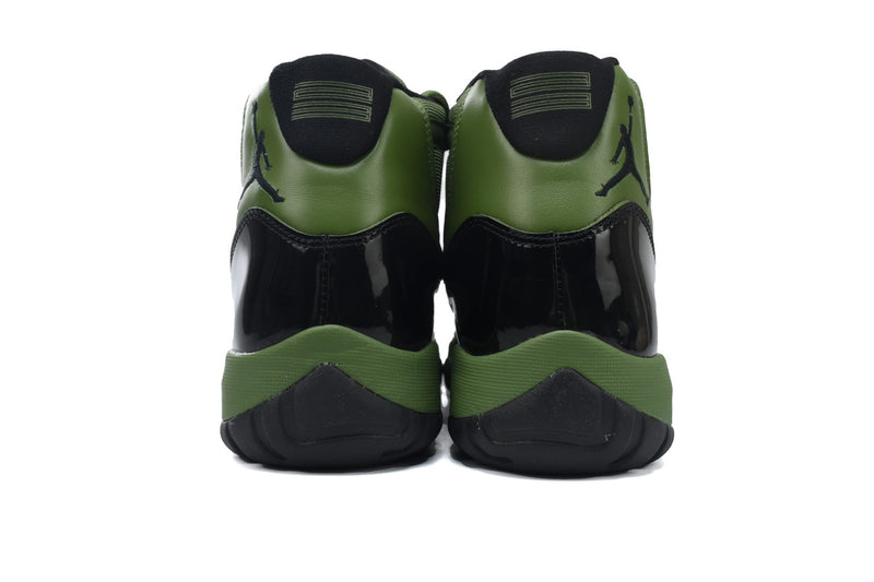 Air Jordan 11 “Retrô Green”
