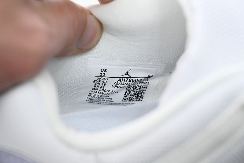 Air Jordan 11 Low “Pure Violet”